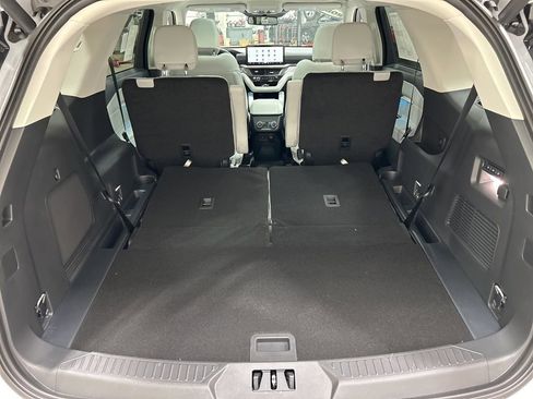 New 2026 Ford Explorer Platinum AWD/4WD image 36
