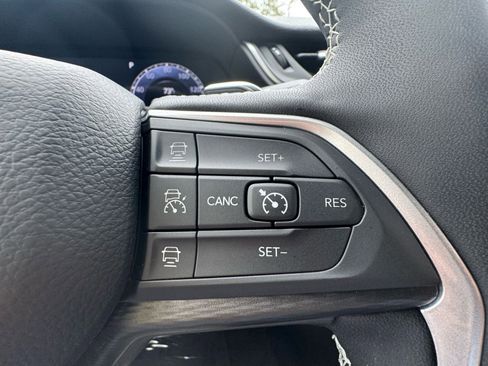 Used 2025 Jeep Grand Cherokee L Laredo w/ Luxury Tech Group I image 20