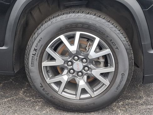 Used 2023 GMC Acadia SLE w/ Driver Convenience Package AWD/4WD image 8