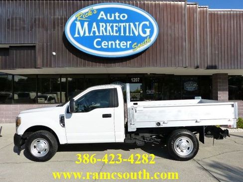 Used 2018 Ford F250 XL image 1