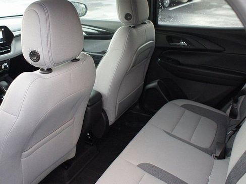 Used 2026 Chevrolet TrailBlazer LT w/ LT Cold Weather Package image 10
