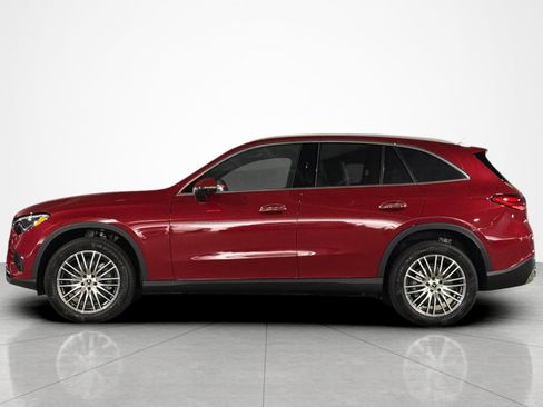 New 2026 Mercedes-Benz GLC 300 image 2