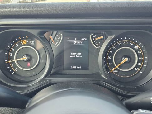 Used 2025 Jeep Wrangler Unlimited Sport AWD/4WD image 25