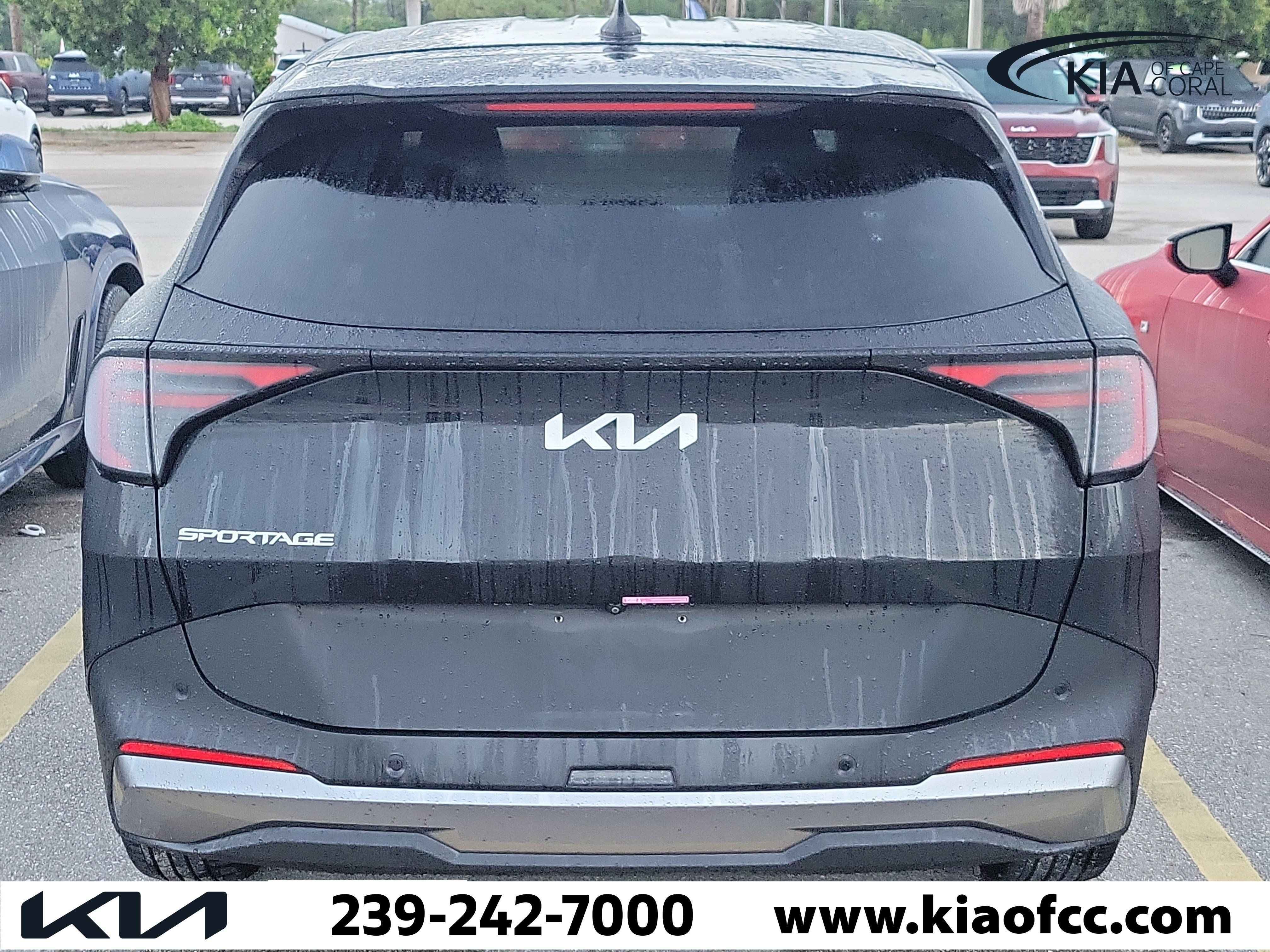 Certified 2026 Kia Sportage LX w/ LX Convenience Package FWD image 5