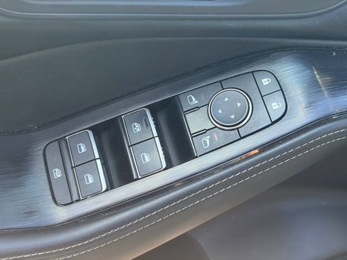 Certified 2023 Nissan Rogue SL w/ SL Premium Package image 8