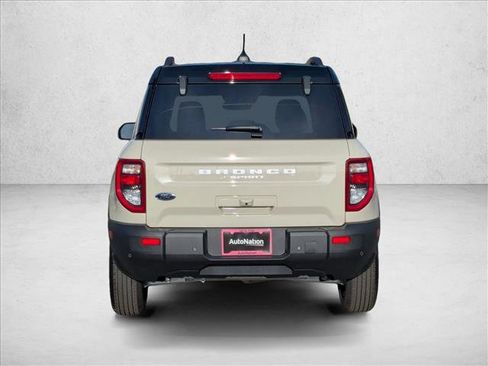 New 2025 Ford Bronco Sport Outer Banks image 8