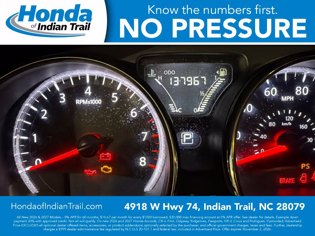 Used 2017 Nissan Versa SV FWD image 4