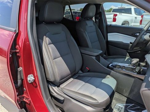 Used 2024 Chevrolet Trax LT image 27