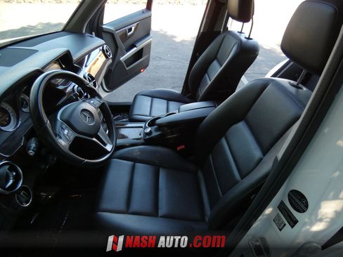 Used 2014 Mercedes-Benz GLK 350 2WD w/ Premium 1 Package image 42