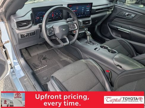 Used 2024 Ford Mustang Coupe RWD image 11