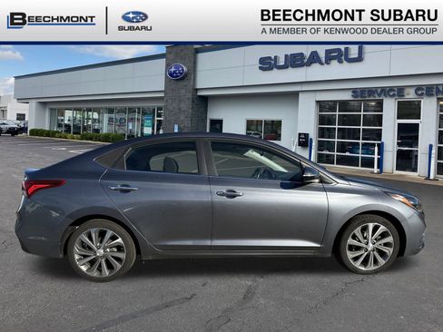 Used 2020 Hyundai Accent Limited image 8