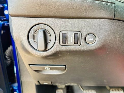 Used 2021 Dodge Challenger R/T Scat Pack image 17