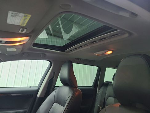 Used 2016 Volvo XC70 T5 Platinum image 19