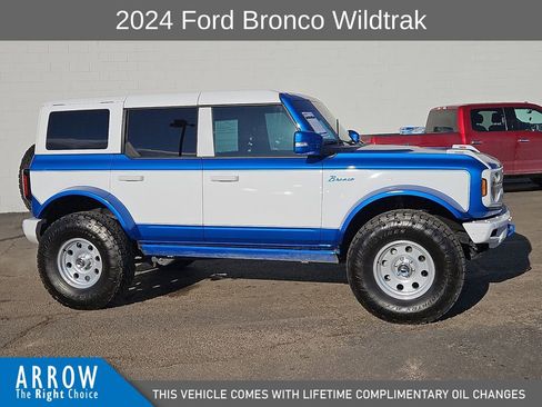 Used 2024 Ford Bronco Wildtrak image 14