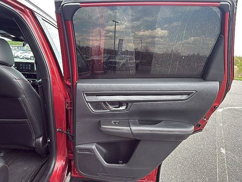 Used 2025 Honda CR-V Sport-L image 17