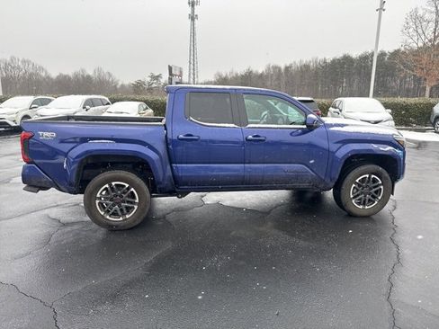 Used 2024 Toyota Tacoma SR5 image 2