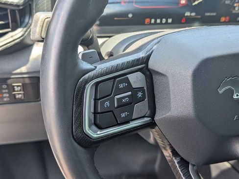 Used 2025 Ford Mustang GT RWD image 18