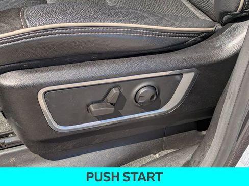 Used 2022 RAM 1500 Laramie image 17