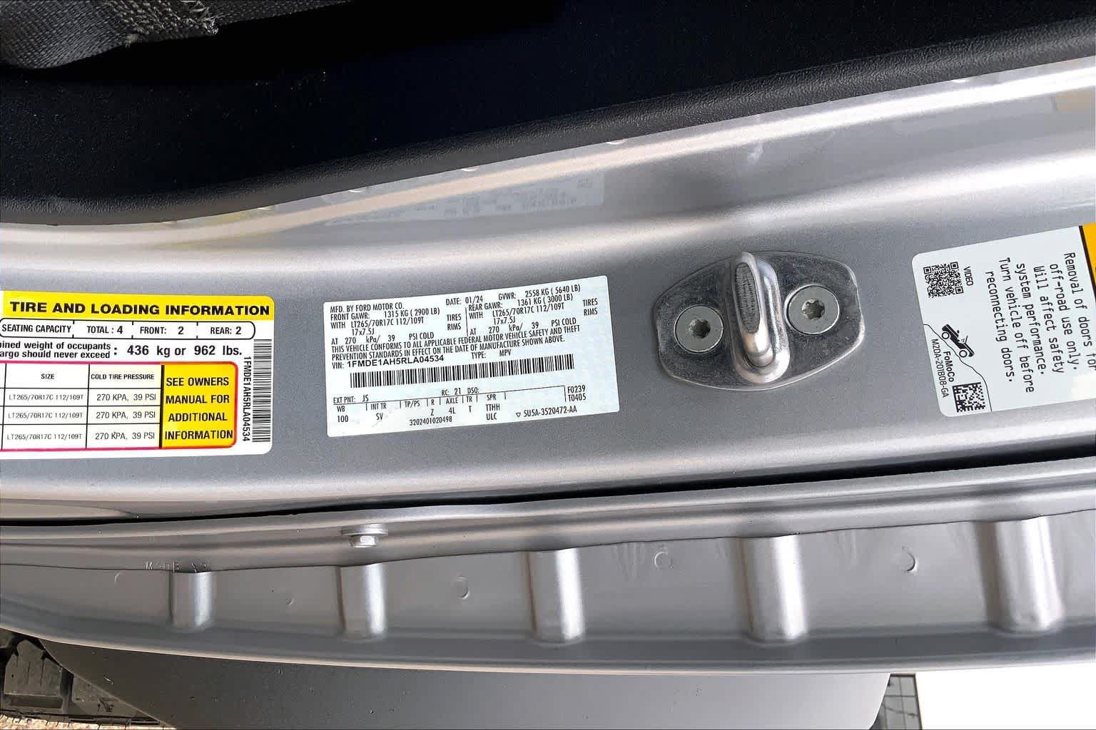 Certified 2024 Ford Bronco Black Diamond AWD/4WD image 37