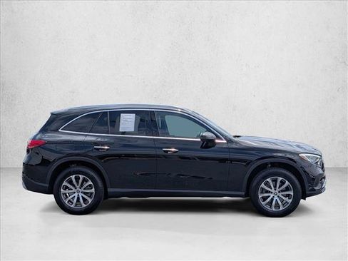 Certified 2026 Mercedes-Benz GLC 300 image 4