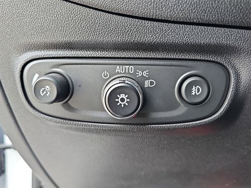 Certified 2023 Chevrolet Equinox Premier image 25