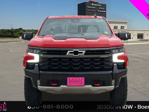Used 2023 Chevrolet Silverado 1500 ZR2 w/ Technology Package AWD/4WD image 8