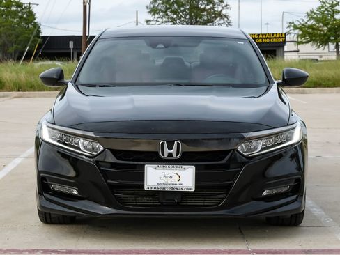 Used 2019 Honda Accord Sport image 5