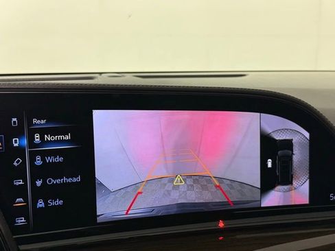 Used 2023 Cadillac Escalade Sport Platinum w/ LPO, ONYX Package image 21