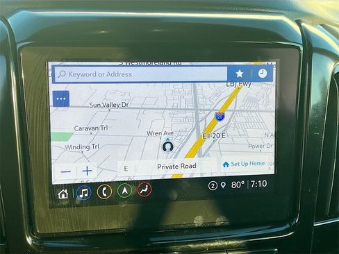 Used 2023 Chevrolet Traverse RS image 13