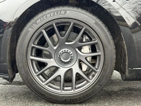 Used 2025 Tesla Model 3 image 17