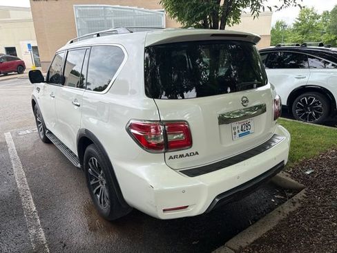 Used 2020 Nissan Armada SL w/ Premium Package RWD image 3