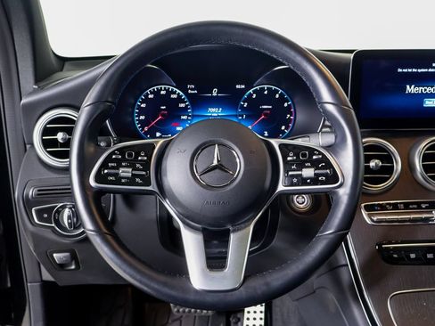 Used 2022 Mercedes-Benz GLC 300 4MATIC image 17