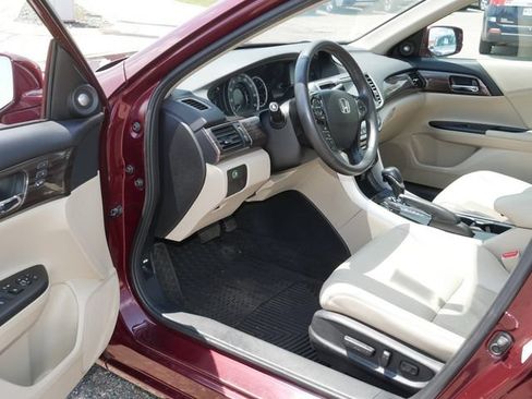 Used 2016 Honda Accord EX-L image 12