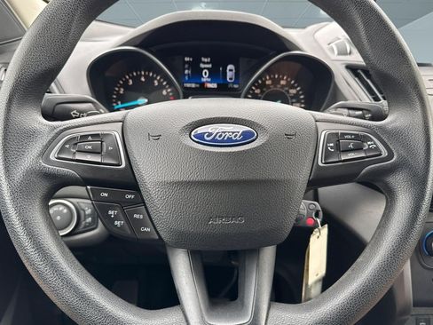 Used 2017 Ford Escape SE AWD/4WD image 11