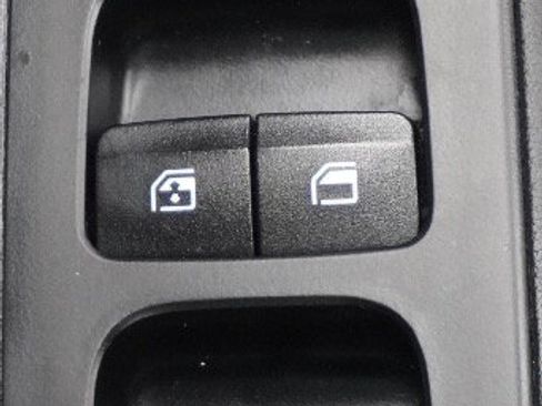 Used 2022 Hyundai Elantra SEL FWD image 24