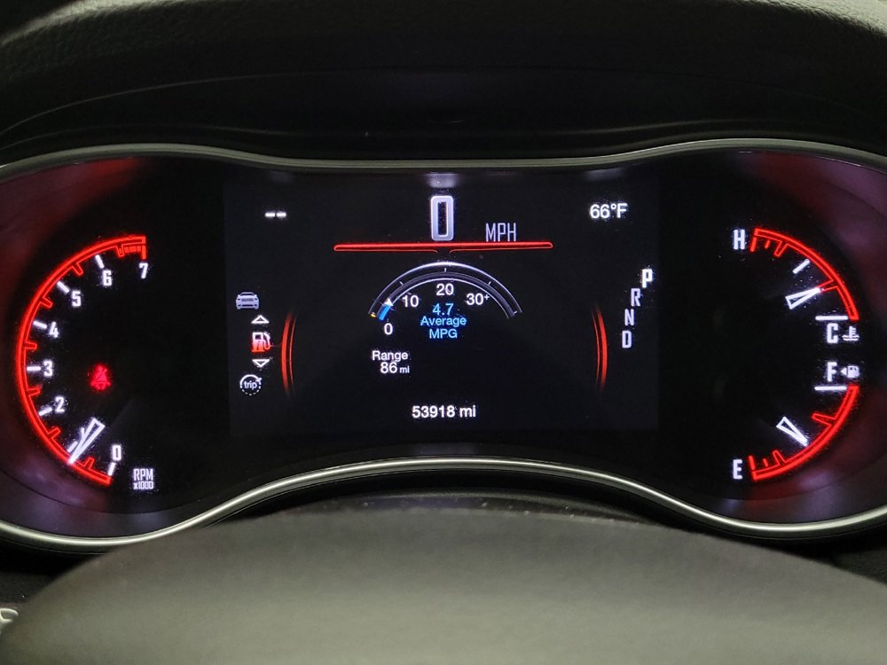 Used 2019 Dodge Durango SXT w/ 3rd Row Seating Group RWD image 23