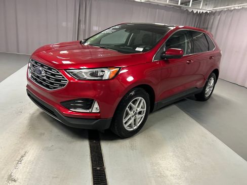 Used 2022 Ford Edge SEL w/ Convenience Package AWD/4WD image 3