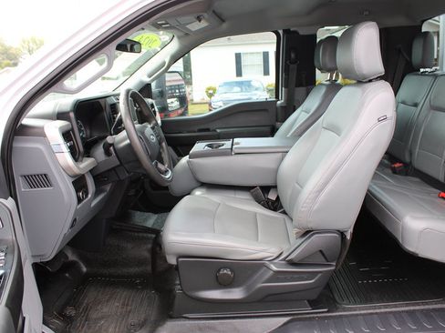 Used 2024 Ford F350 XL w/ XL Chrome Package RWD image 25