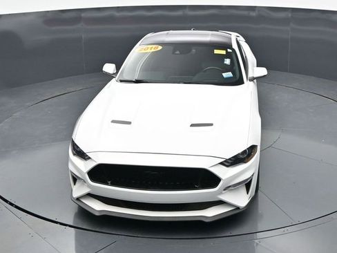 Used 2018 Ford Mustang GT Premium w/ Equipment Group 401A RWD image 19