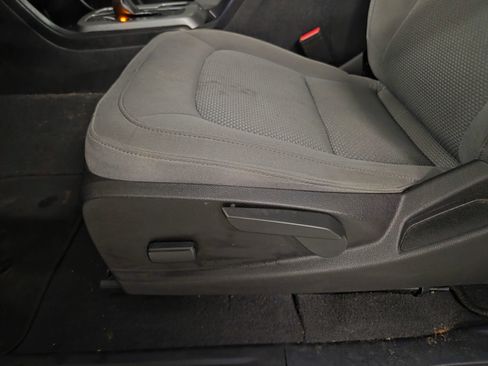 Used 2020 Chevrolet Colorado LT w/ Safety Package image 15