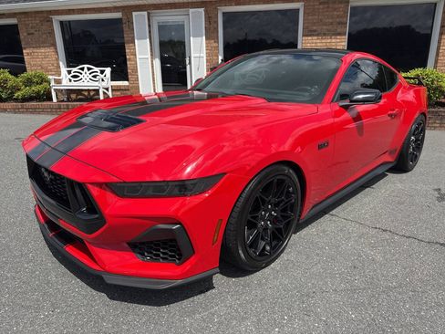 Used 2024 Ford Mustang GT Premium w/ GT Performance Package RWD image 5