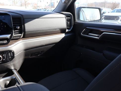 Used 2024 Chevrolet Silverado 1500 LT Trail Boss w/ Protection Package image 41