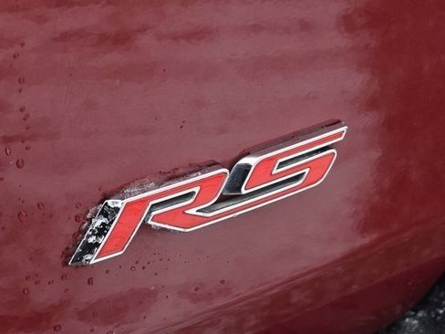 Used 2020 Chevrolet Traverse RS image 22