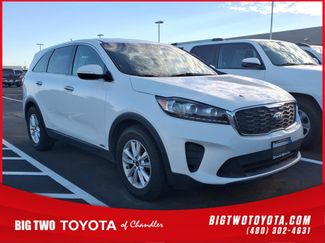 Used 2019 Kia Sorento AWD V6 image 1