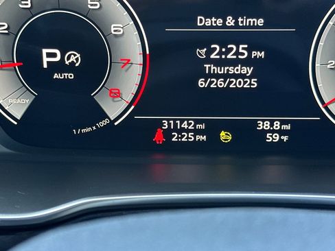 Used 2022 Audi Q3 2.0T Premium Plus w/ Premium Plus Package image 32