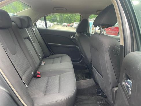 Used 2010 Ford Fusion SE FWD image 13