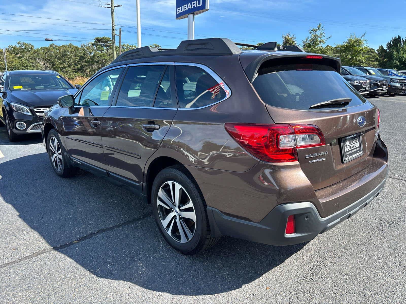 Used 2019 Subaru Outback 3.6R Limited AWD/4WD image 5