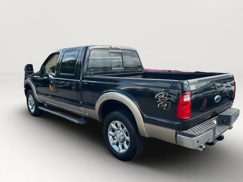 Used 2011 Ford F250 Lariat w/ Lariat Interior Pkg image 6