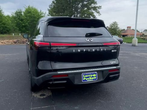 Used 2023 INFINITI QX60 Luxe w/ Cargo Package FWD image 7