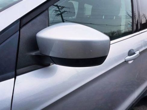 Used 2017 Ford Escape SE w/ Equipment Group 201A image 43